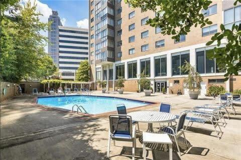 Atl Downtown 2Br King Bed Free Parking Lm1902 Atlanta Exterior foto